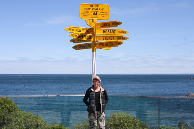 Signpost at Bluff2