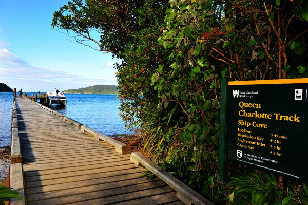 Ship Cove and the beginning of Queen Charlotte Track.