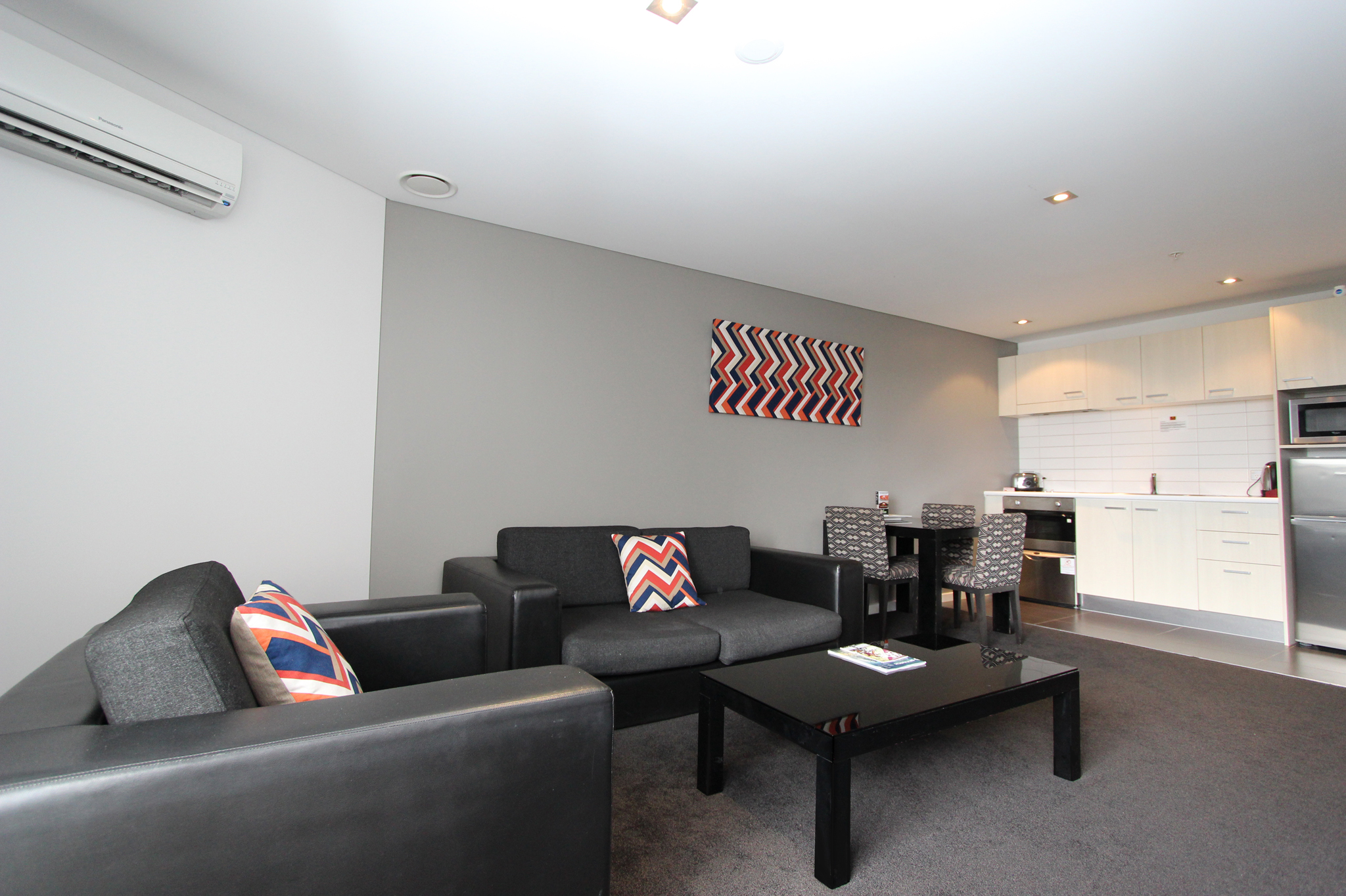 Waldorf Stadium Apartment Hotel
